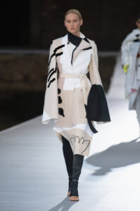 028 VALENTINO HC DES ATELIERS