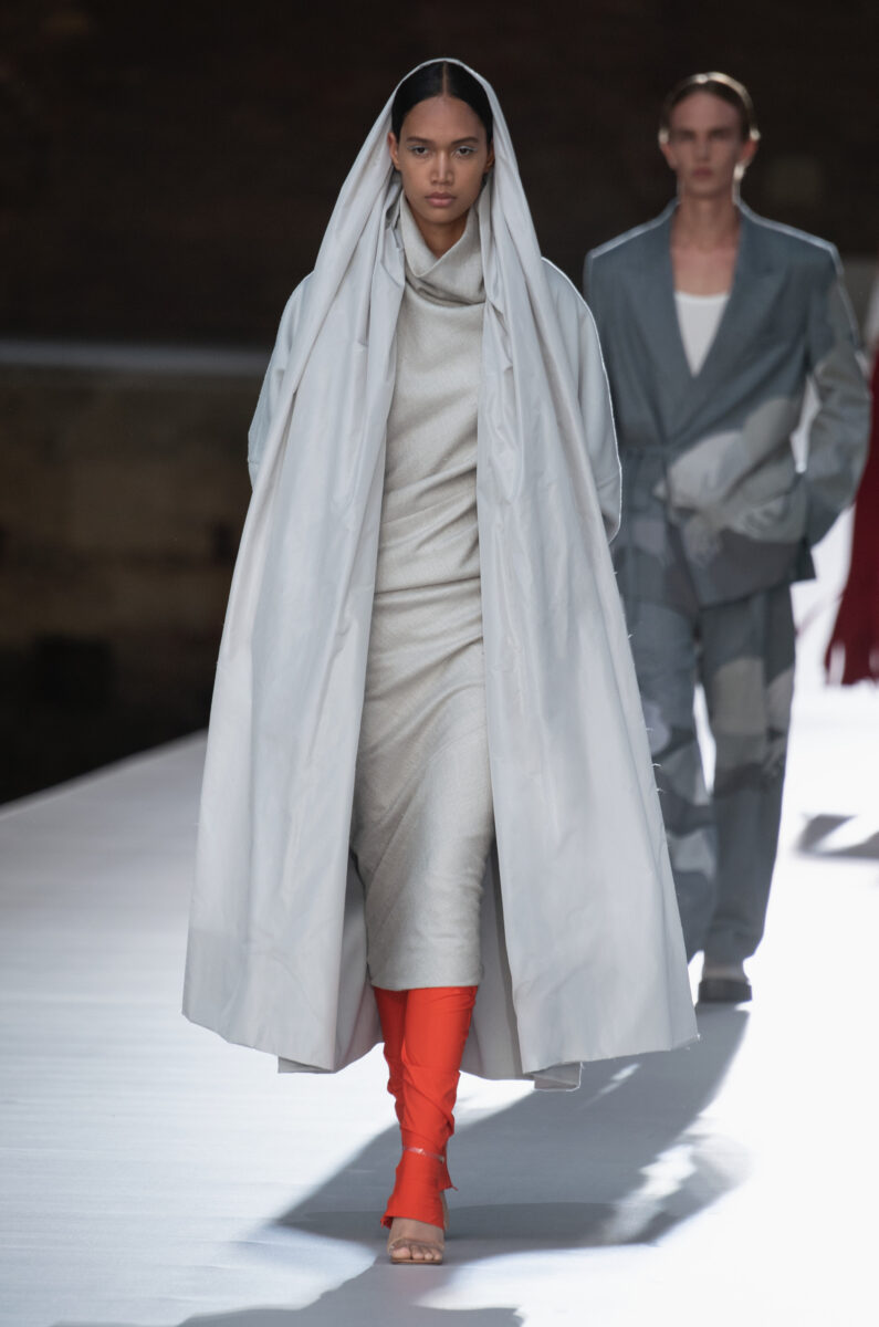 041 VALENTINO HC DES ATELIERS