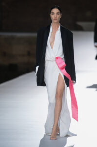 046 VALENTINO HC DES ATELIERS