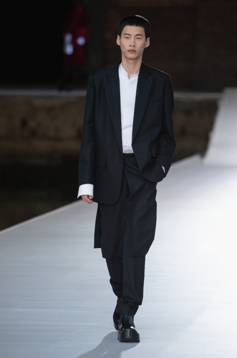 047 VALENTINO HC DES ATELIERS