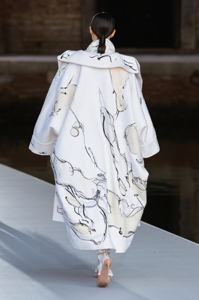 049 DET2 VALENTINO HC DES ATELIERS