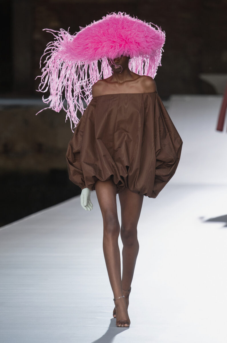 058 VALENTINO HC DES ATELIERS