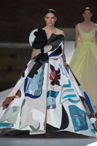 068 VALENTINO HC DES ATELIERS