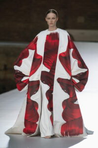 084 VALENTINO HC DES ATELIERS