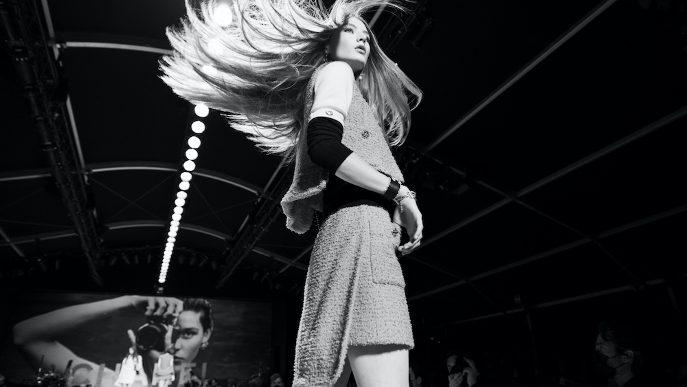 SS 2022 RTW show_Photograph by Inez & Vinoodh (12)