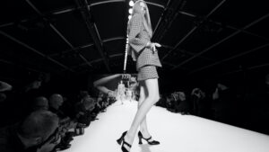 SS 2022 RTW show_Photograph by Inez & Vinoodh (13)