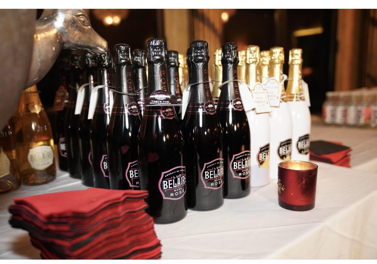 8C2BA64A-E30A-4D9D-BB56-F5952C090B55