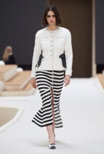 54099D09-2614-4C3D-83DE-510DC01791A7