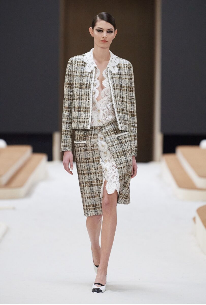 D3B52BAF-159C-4AEE-9F8D-1A5EBB27C8CA