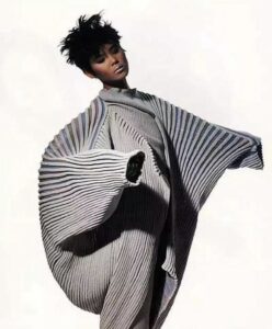 1D144E18-11ED-45F8-BE1F-EED4549D93F0