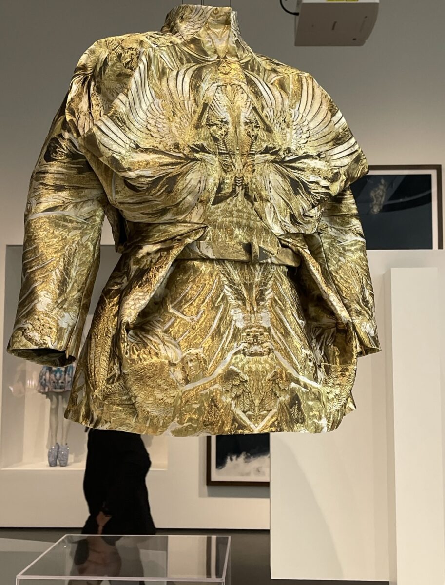 4F79A0A3-F412-4BEF-AAA4-FC8C3CE35814