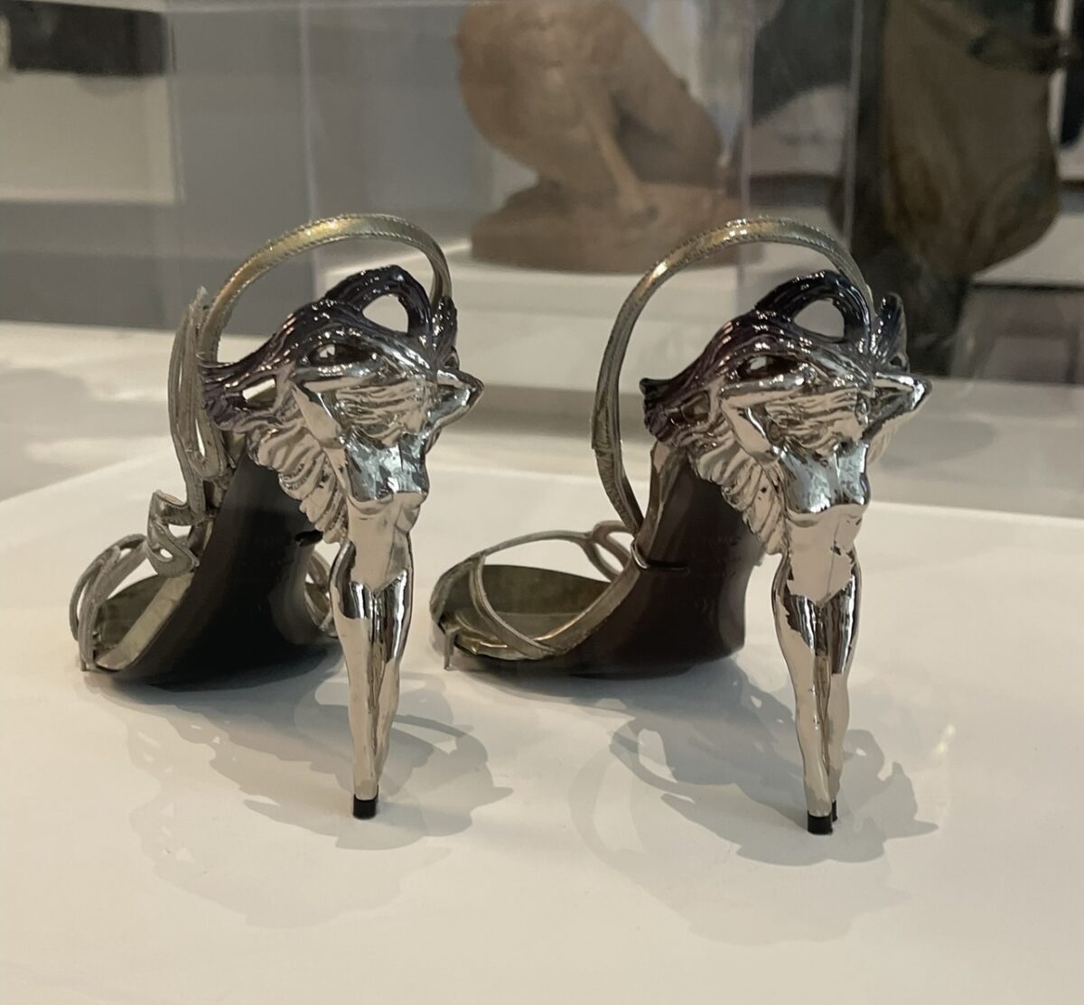 897293D9-257D-4E3F-91DE-D1F842D99238