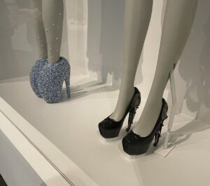 F63EF205-E638-4DC9-9FDC-258E8582A6F0