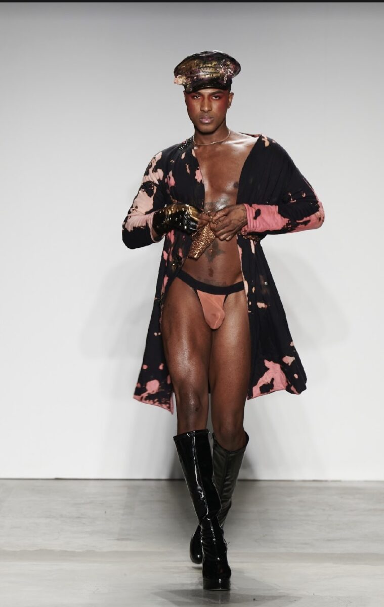 FD358570-BF1A-46E5-A67A-99C26C409FE2