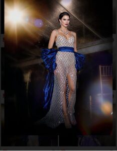 4E54B24F-360F-4C71-A3E4-9A4DB13D8E27