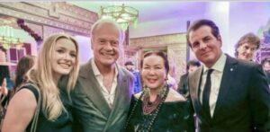 7D183E67-F90C-4DA2-ADC4-AA8A811AE40B