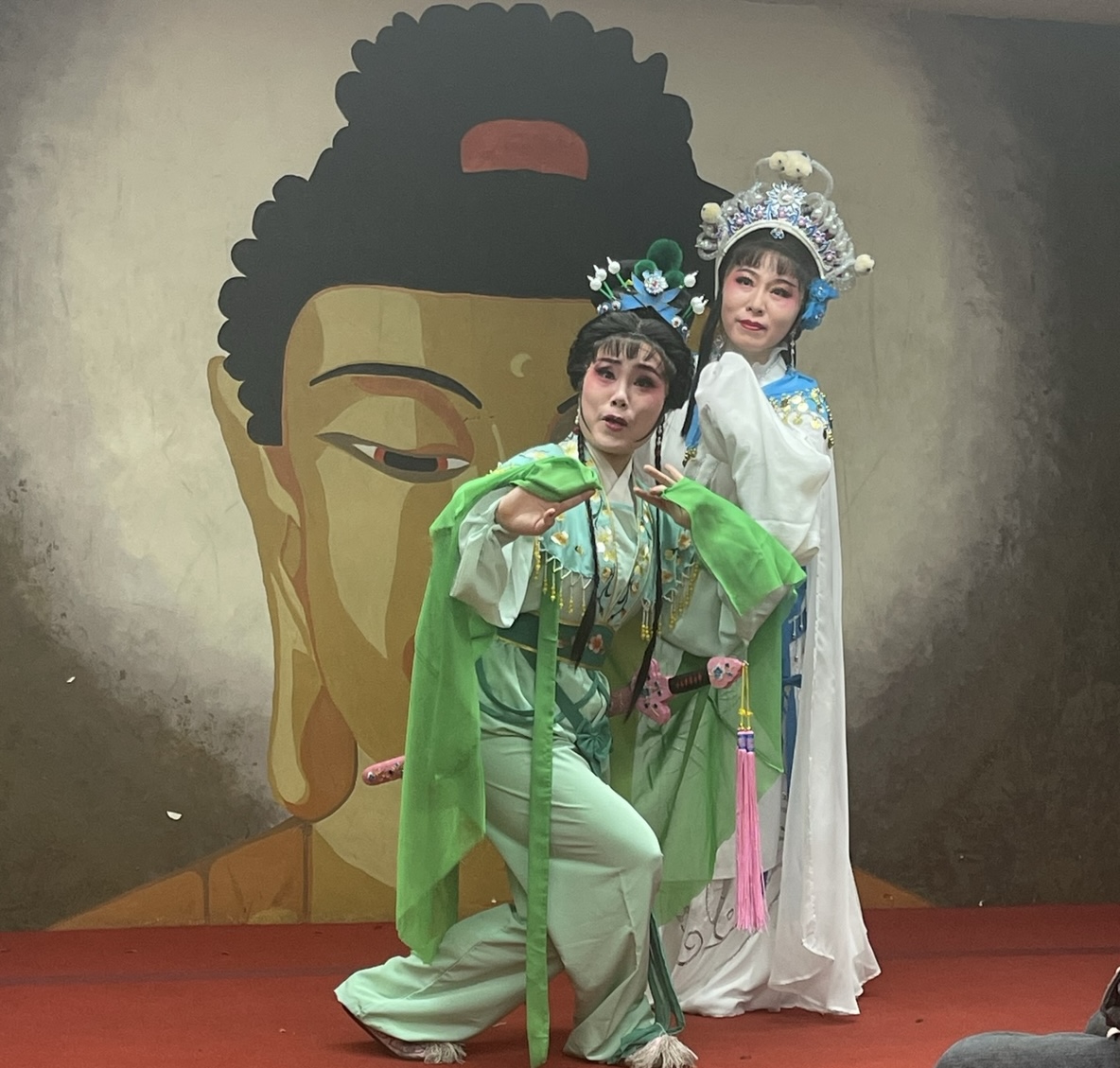 A8C57CB2-8327-41FE-80D7-DF2A6FD4A249