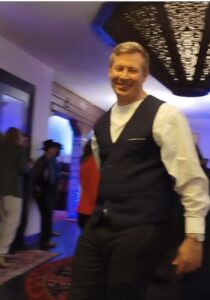 CE3728C6-0401-45A3-A291-B0560EF9EAC1