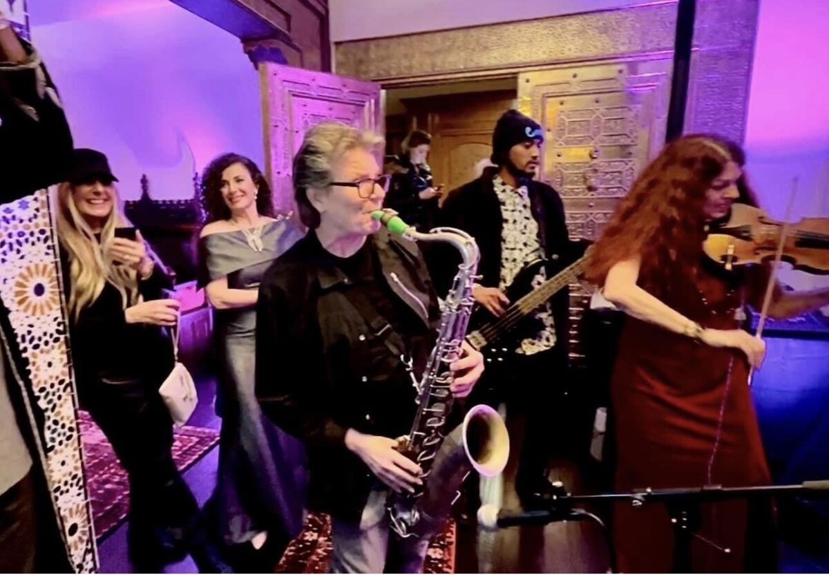 DDD904E8-1999-43A7-B8C0-AA44E3608B02